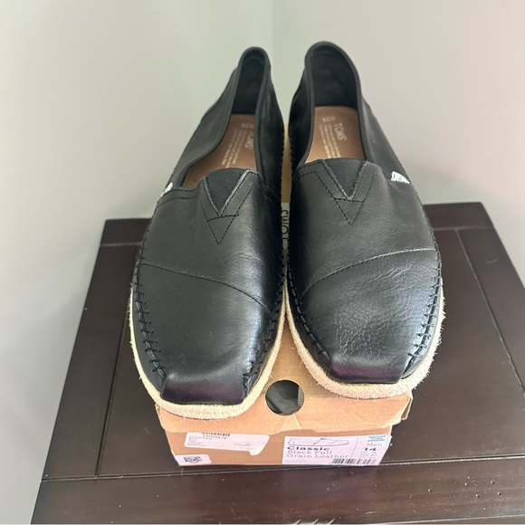 Toms Classic Full Grain Leather Espadrille Slip On Lightweight Casual Loafer - Picture 4 of 8